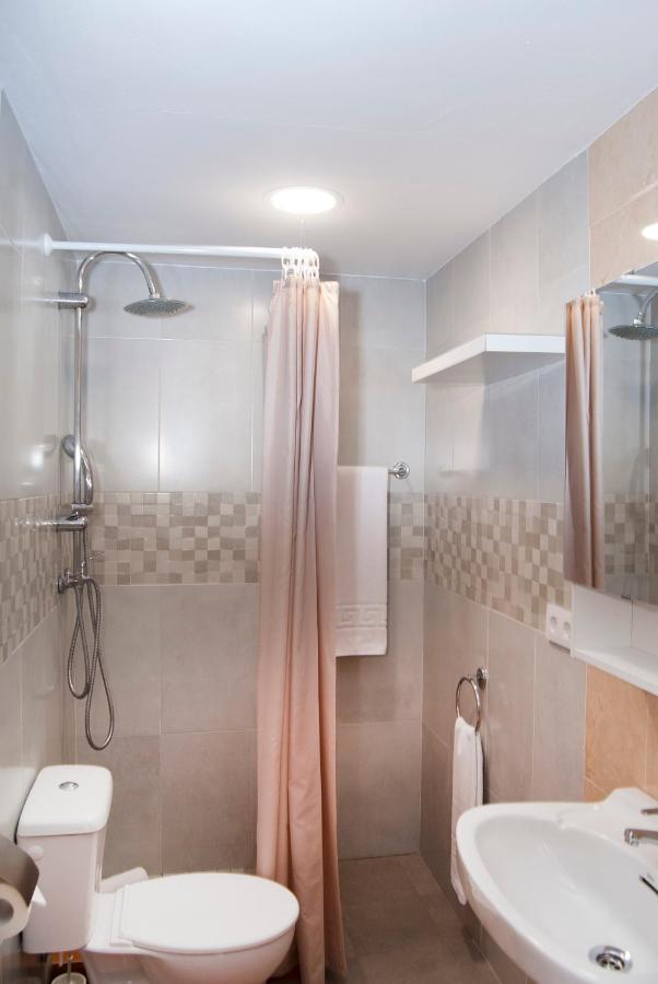 Hostal Batato Вехер-де-ла-Фронтера Екстер'єр фото